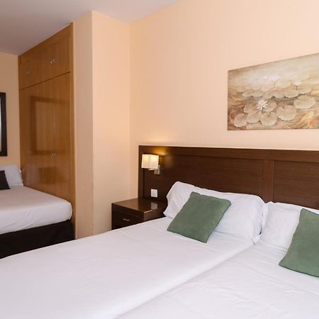 Hostal Acanto Burgos Ngoại thất bức ảnh