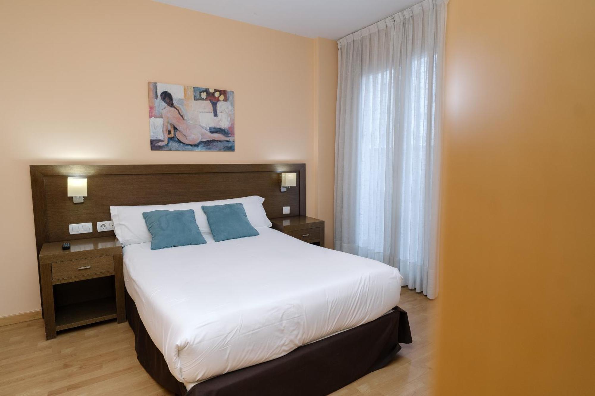 Hostal Acanto Burgos Ngoại thất bức ảnh