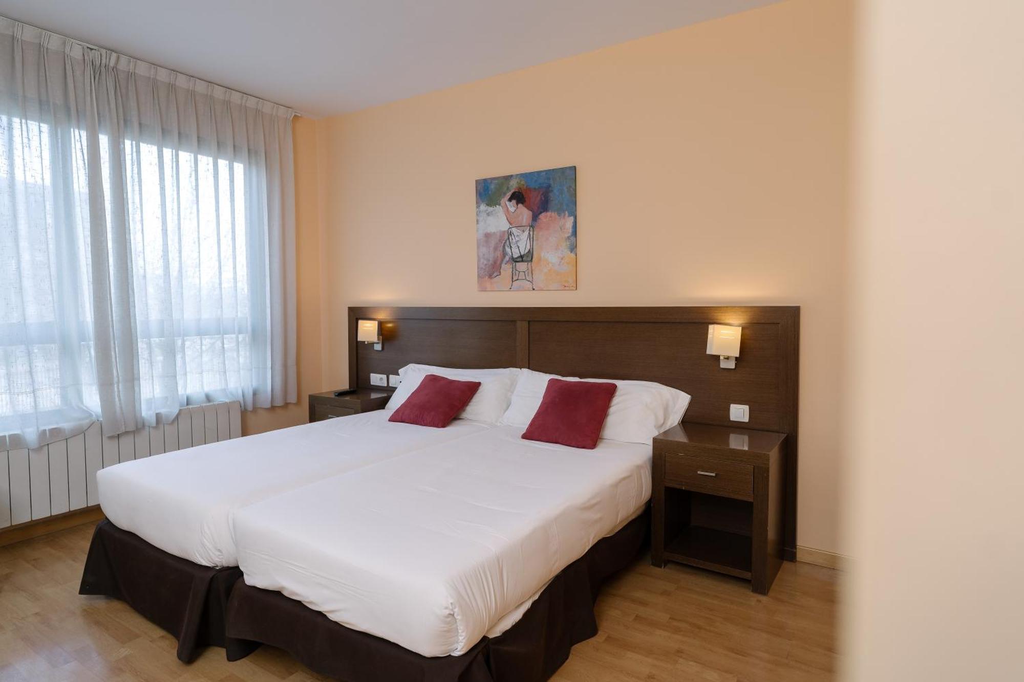 Hostal Acanto Burgos Ngoại thất bức ảnh