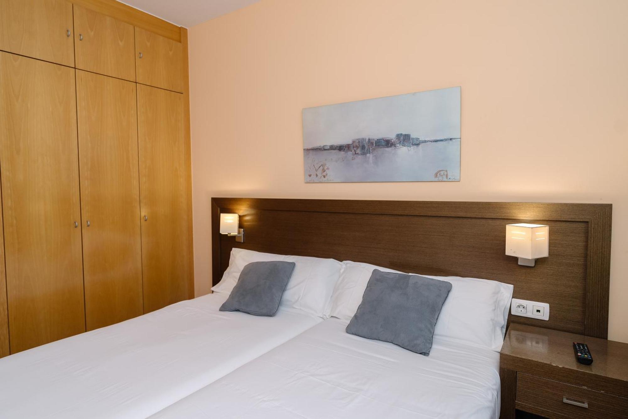Hostal Acanto Burgos Ngoại thất bức ảnh